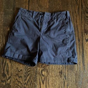 Gap 5” Black Khaki Shorts- Size 0